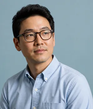 Portrait of Kenji Watari
