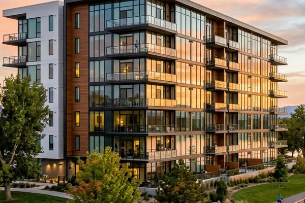 Shoreline Residences exterior