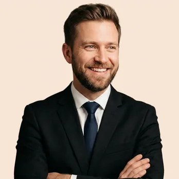 Portrait of Erik Bell